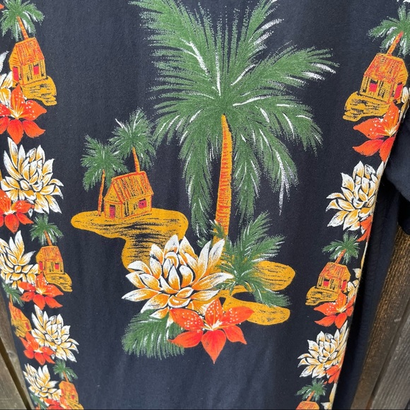 Cherokee Hawaiian Rayon Button Down Short Sleeve Shirt Sz M - Picture 8 of 12